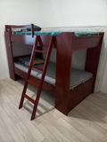 les lits superposés avec matelas
Hauteur : 126 cm, longueur : 200 cm et largeur 96 cm