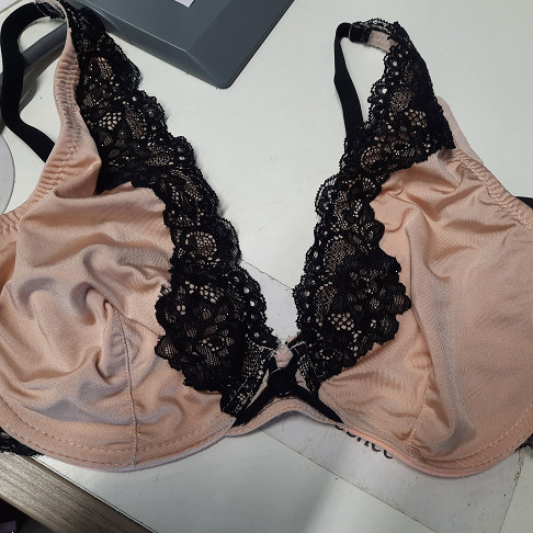 soutien gorge rose