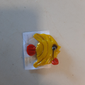 Poisson jaune en verre