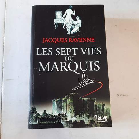 livre "les 7 vies du Marquis"