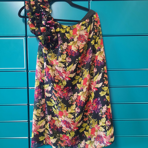 Robe One shoulder fleurs