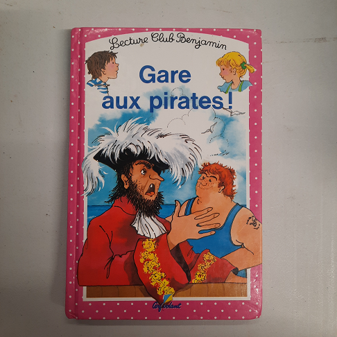 livre gare aux pirates