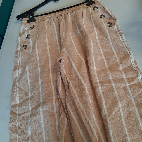 pantalon marque Damart élastiqué T40 rayé marron clair et blanc