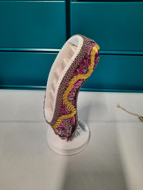 Porte bague forme soulier paillette violette