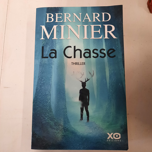 livre La chasse de Minier tb état grand format