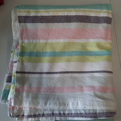 Nappe rayé pastel  140*240cm