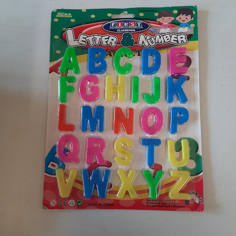 : lettres magnétiques