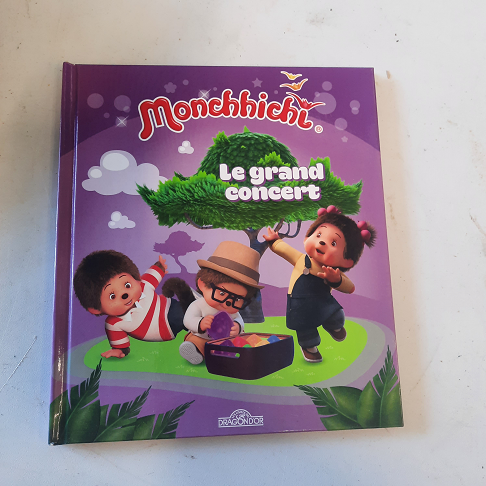 Livre monchhichi.