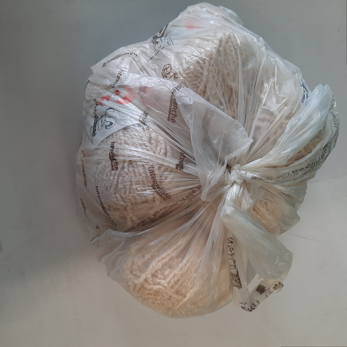 laine beige bouclée 3 Suisses (6 pelotes)