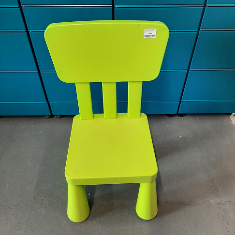 Chaise enfant plastique verte