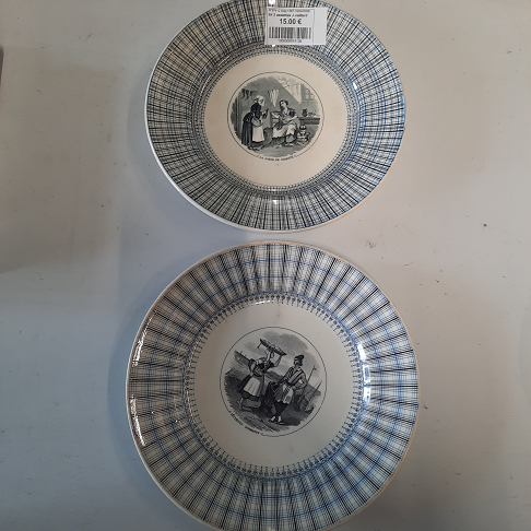 lot 2 assiettes J.vieillard