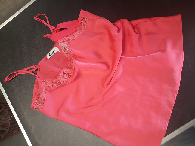 lingerie Etam rouge