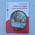 livre  Alice au pays des merveilles