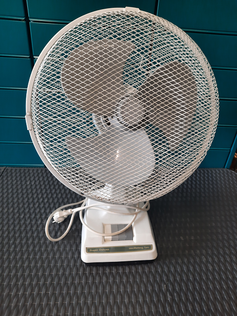 ventilateur électrique orientable automatique