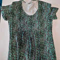 Robe, vert blanc ,noir T 40 (Green coton)
