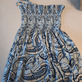 Jupe bleue à fleurs taille M