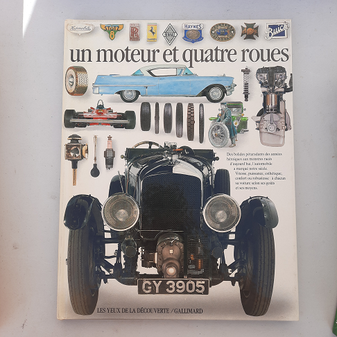 Livre un moteur et 4 roues.