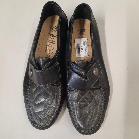 Chaussures noires à scratch
