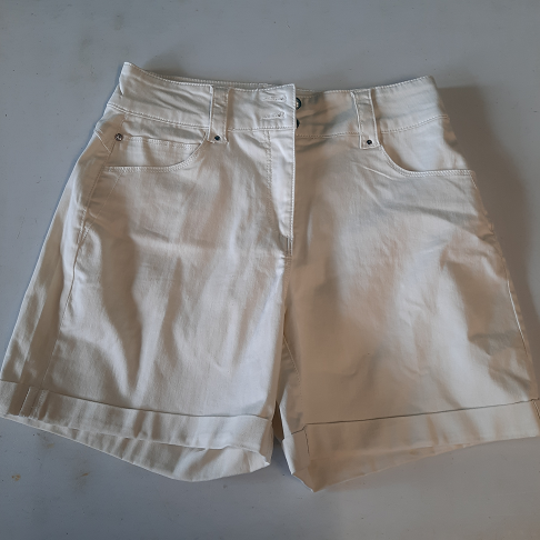Short neuf BREAL, blanc cassé T38