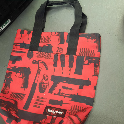 SAC ROUGE