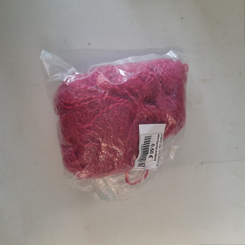 laine fuschia brillante