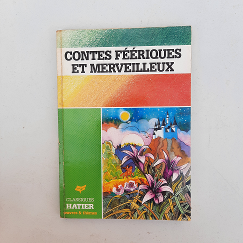 Livre côtés féerique et merveilleux