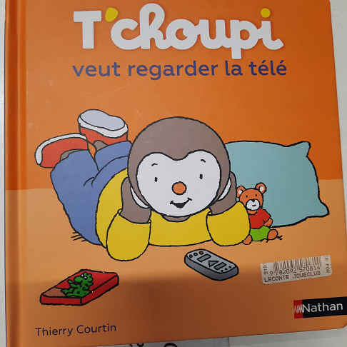 livre tchoupi veut regarder la télé