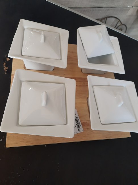 Plateau et 4 ramequins service apéro