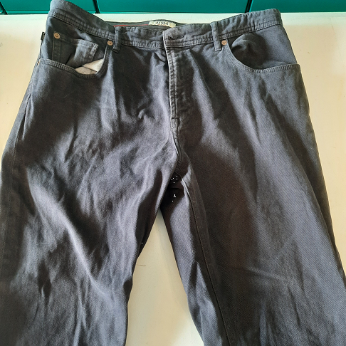 Pantalon homme t 46