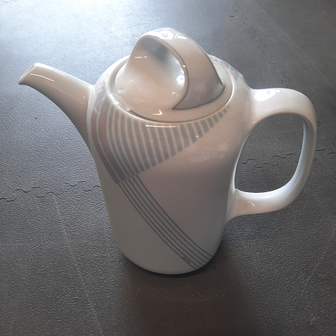 Cafetère porcelaine blanche rayure bleue