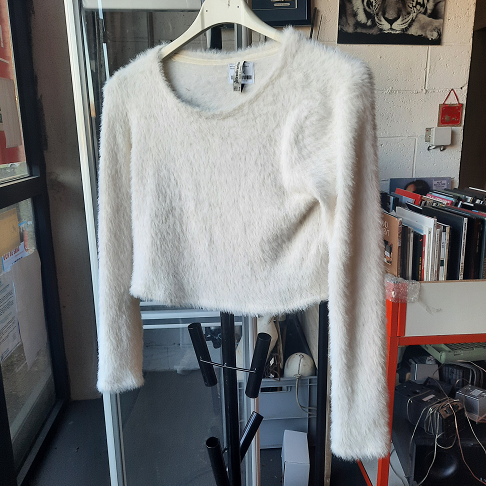 pull crop top doux blanc stradivarius